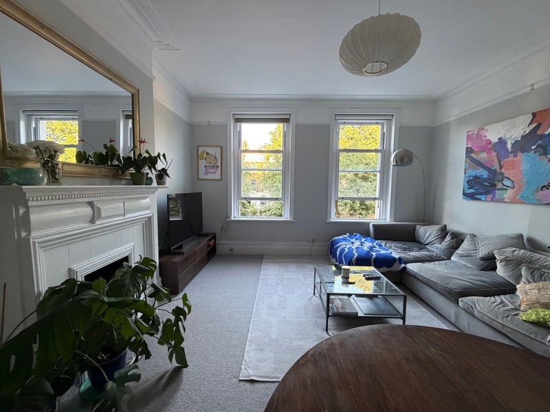 Room Mowll Street in Greater London