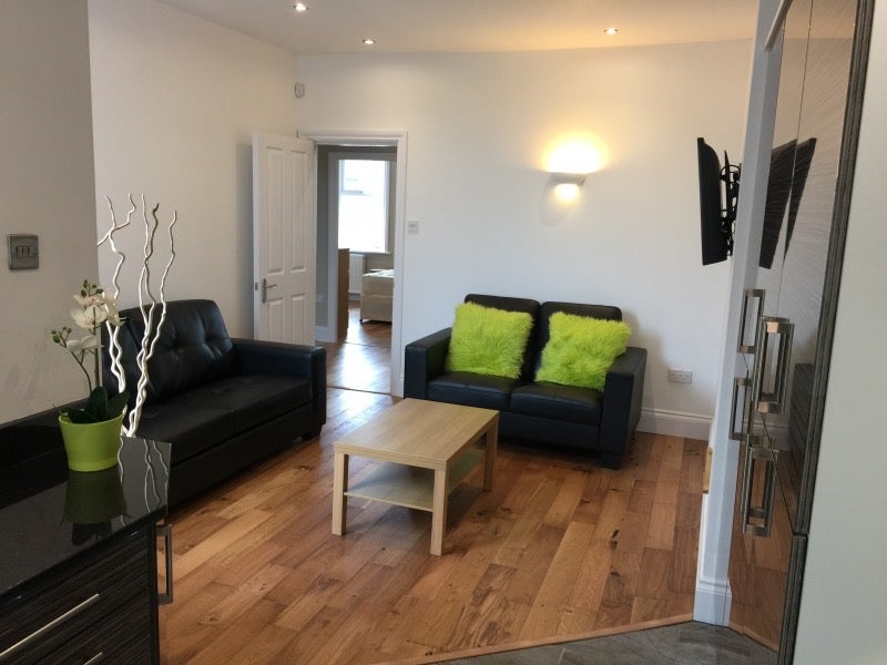 Flat Warwick Street in Newcastle upon Tyne