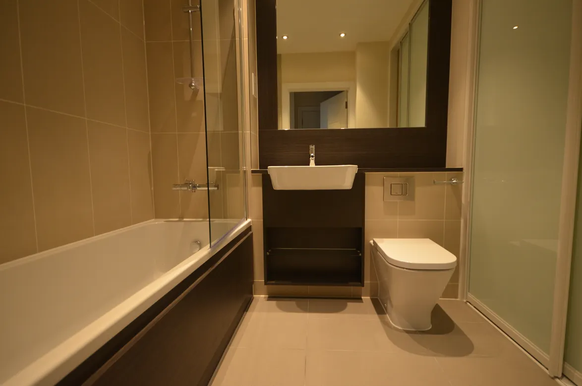 Flat Pearl Lane in Gillingham