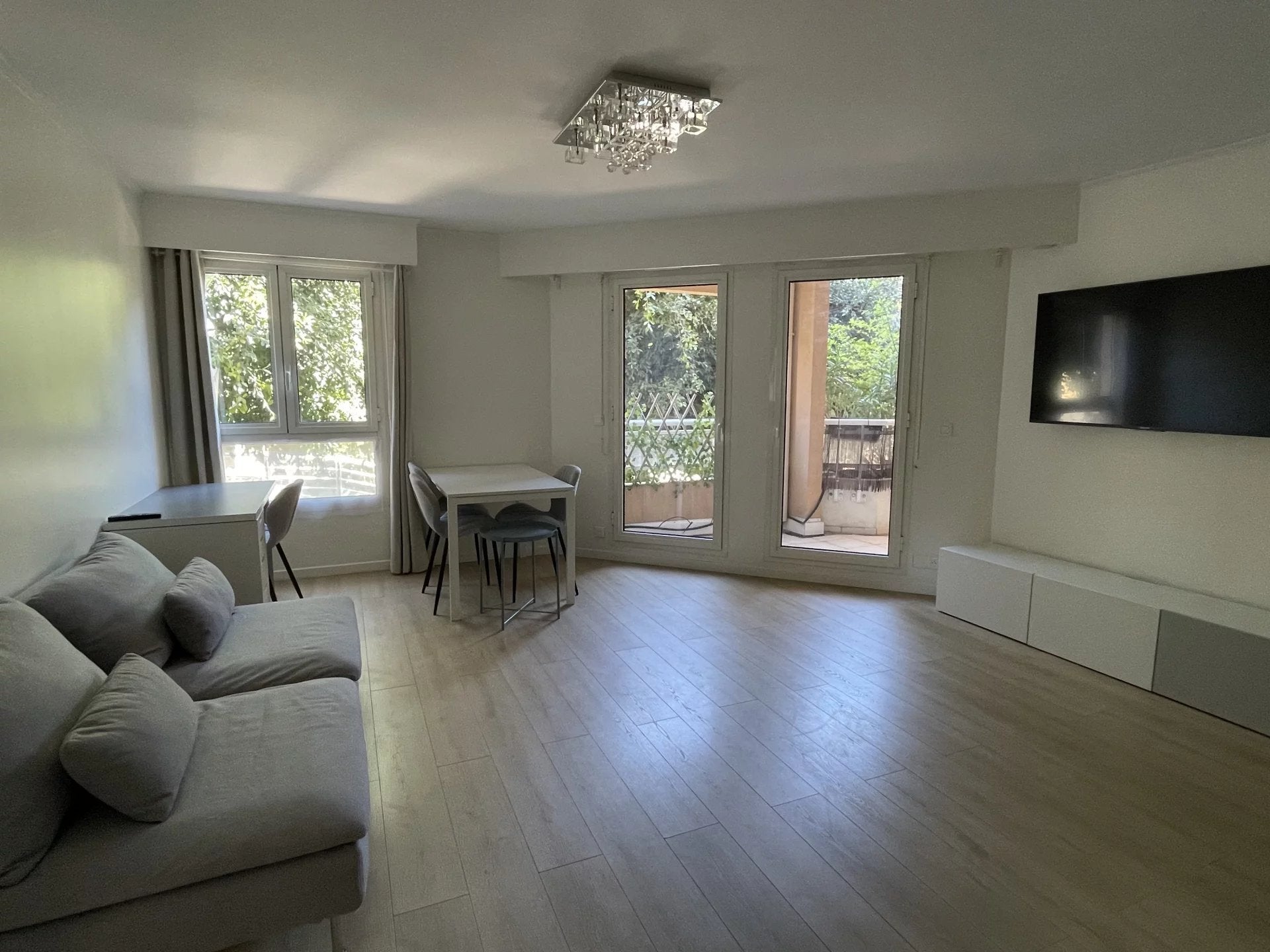 Flat Montée de la Crémaillère in Beausoleil