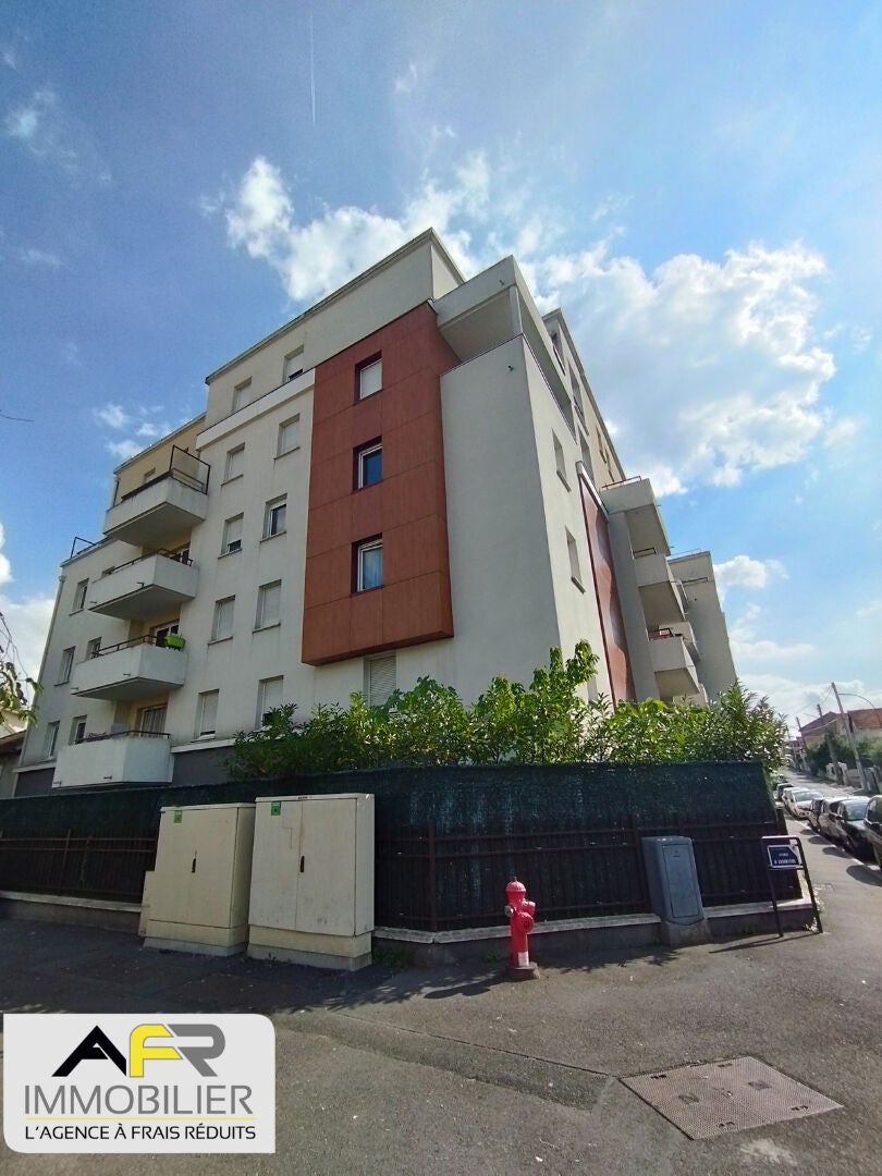 Flat Avenue Jean Jaurès in Argenteuil