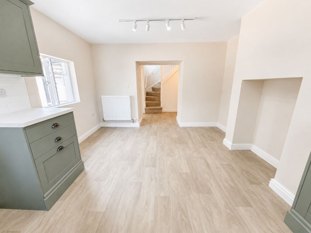 House Camellia Walk in Malpas