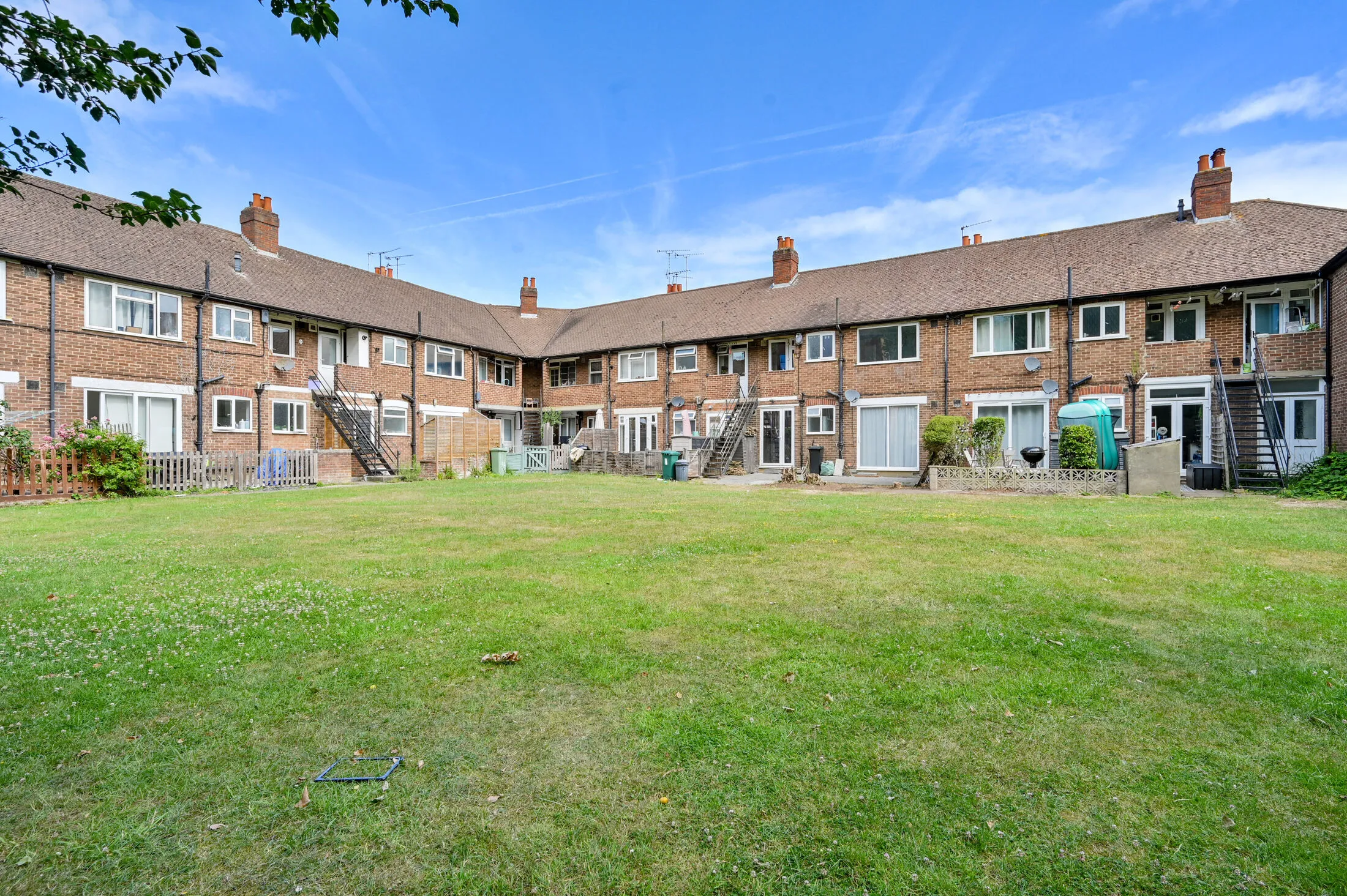 Flat West Barnes Lane in Greater London