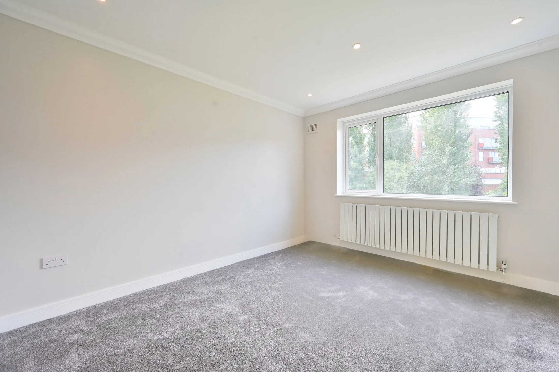 Flat West Barnes Lane in Greater London