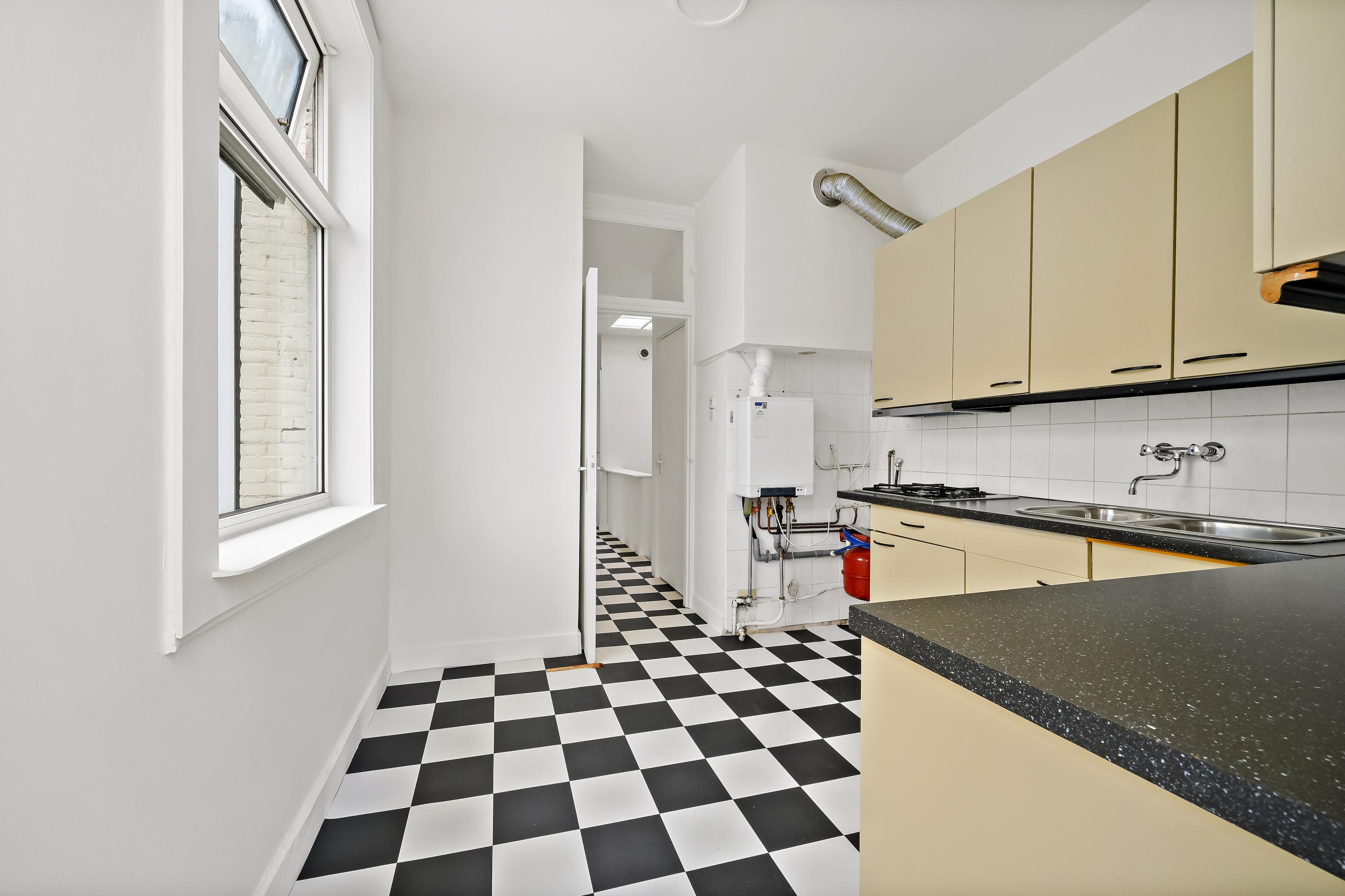 Appartement te koop: David Blesstraat 64, 'S-Gravenhage