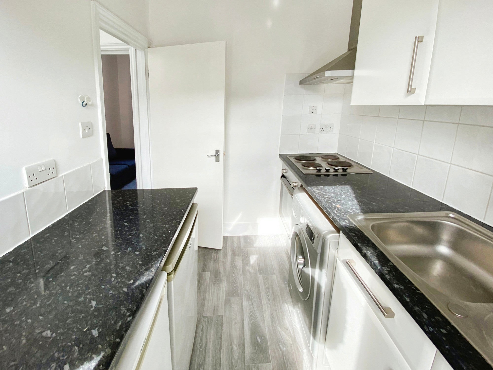 House Chillingworth Road in Greater London