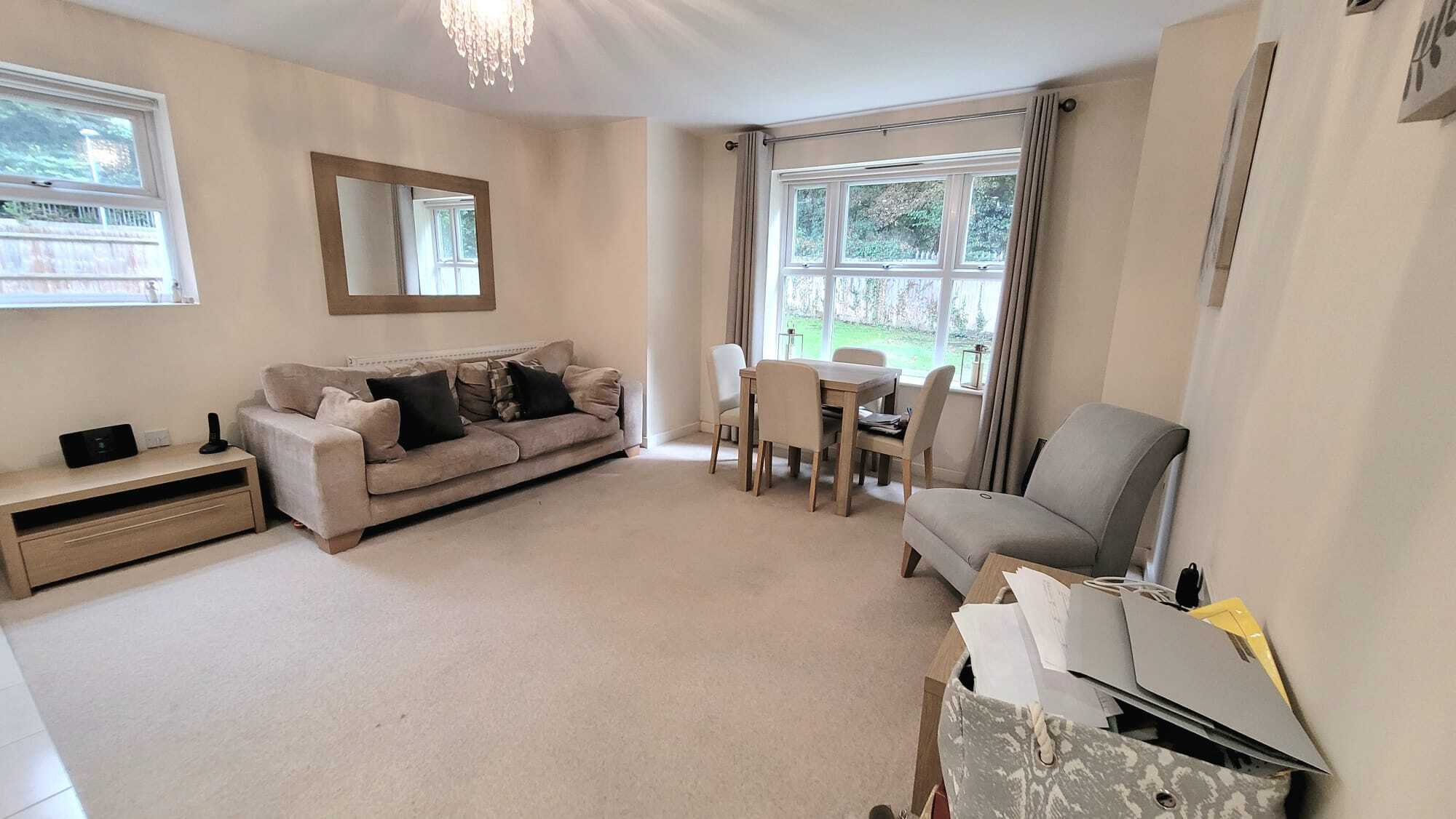 Flat Walton Road in Hertsmere