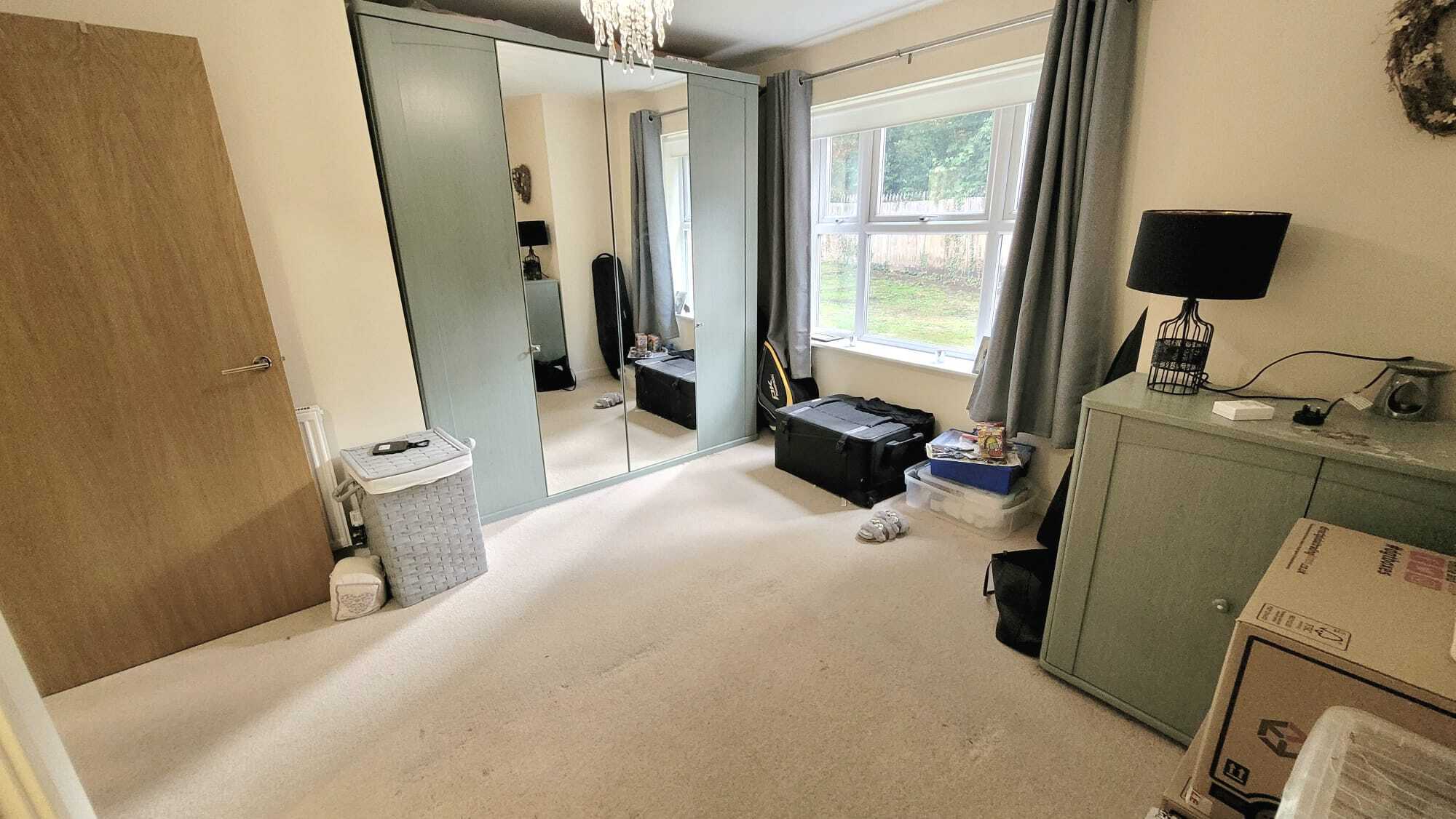 Flat Walton Road in Hertsmere