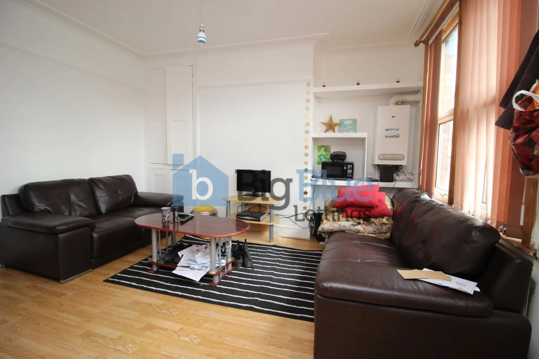 Flat Graham Avenue in Leeds