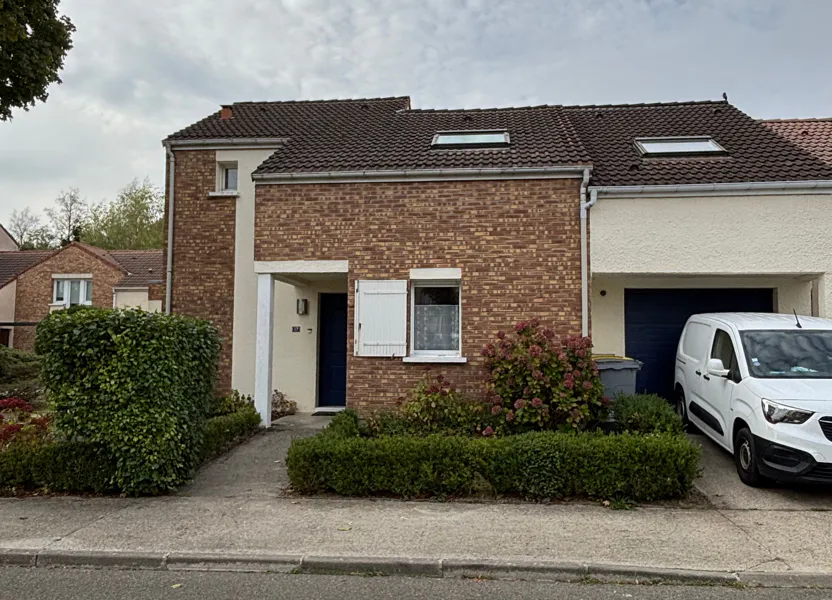 House Rue du Grand Bé in Montigny-le-Bretonneux