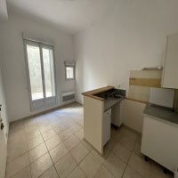 Flat Rue des Jardins de Carmes in Sabran