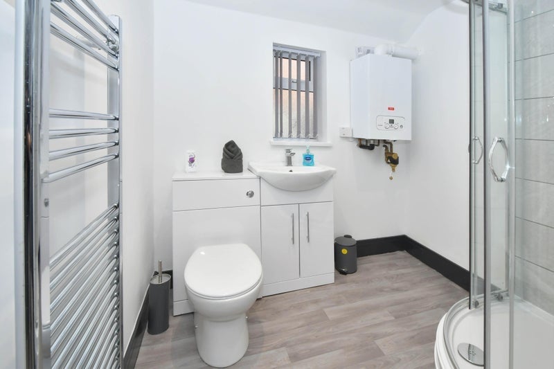 Room Camm Street in Crewe