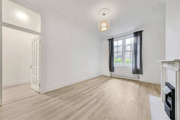 Flat Maida Vale in City of Westminster