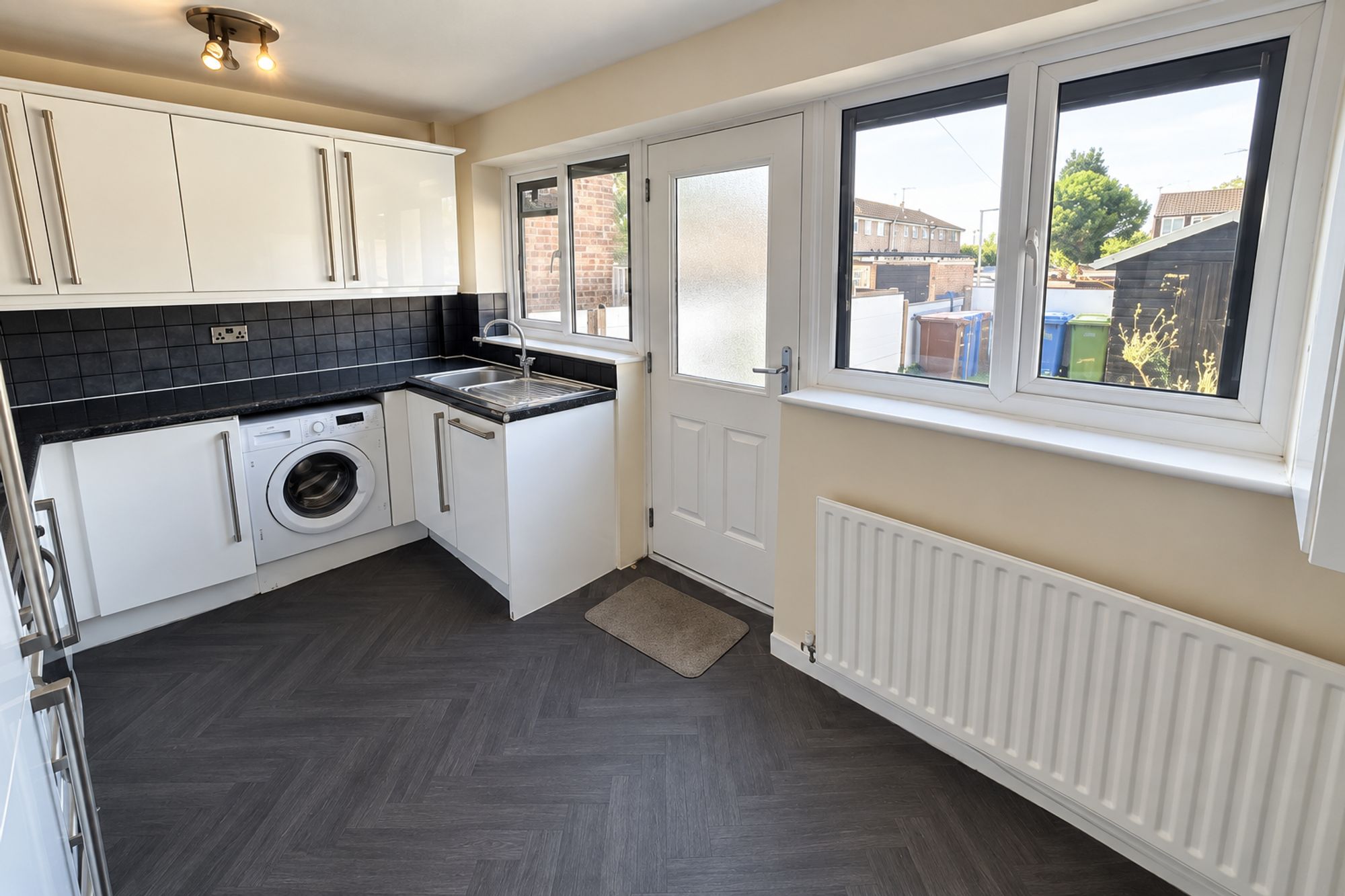 House Howden Close in Stockport