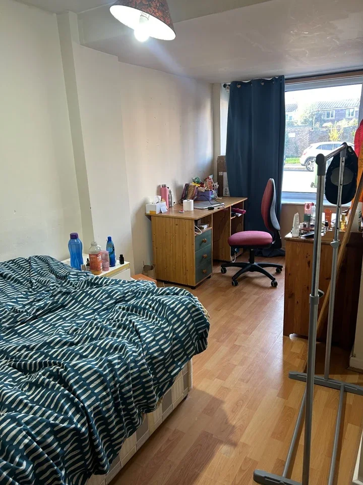 Room Smith Street in Greater London