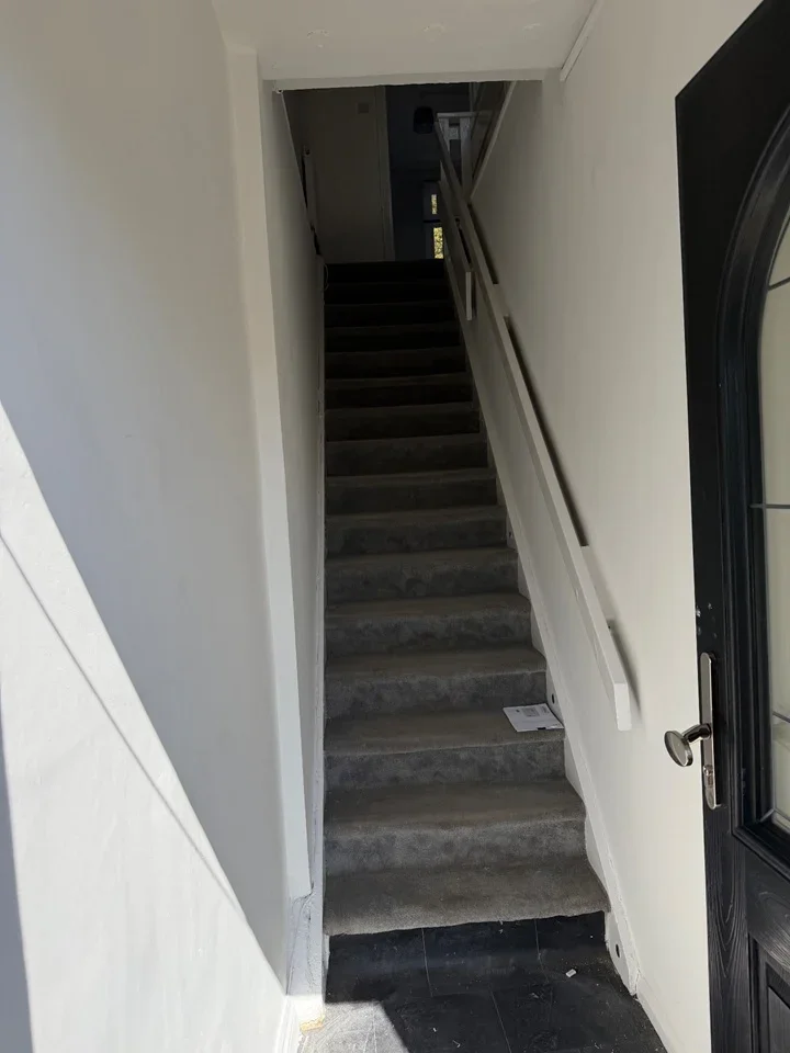 Flat Lenthall Avenue in Grays