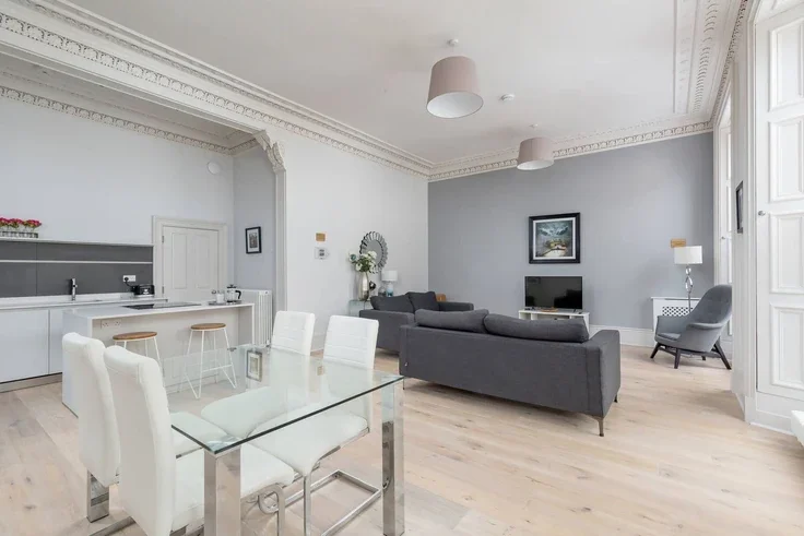 Flat Chester Street in City of Edinburgh