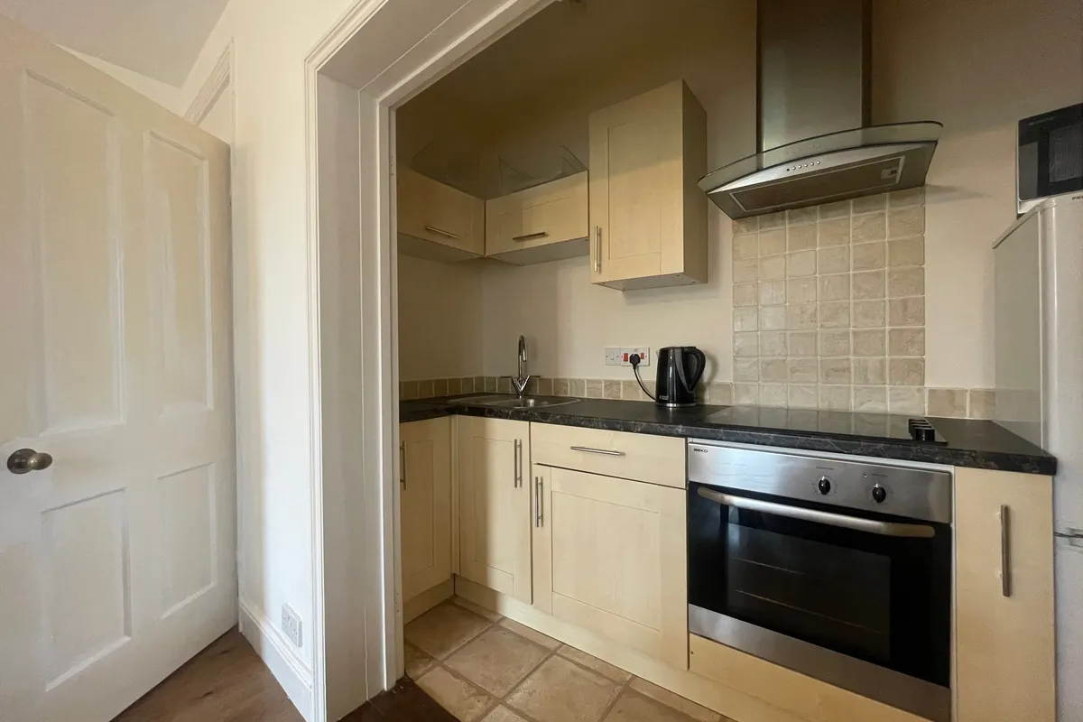 Flat Tovells Road in Ipswich