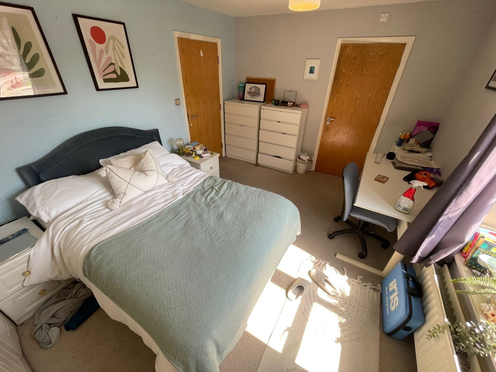 Flat Carisbrooke Road in Leeds