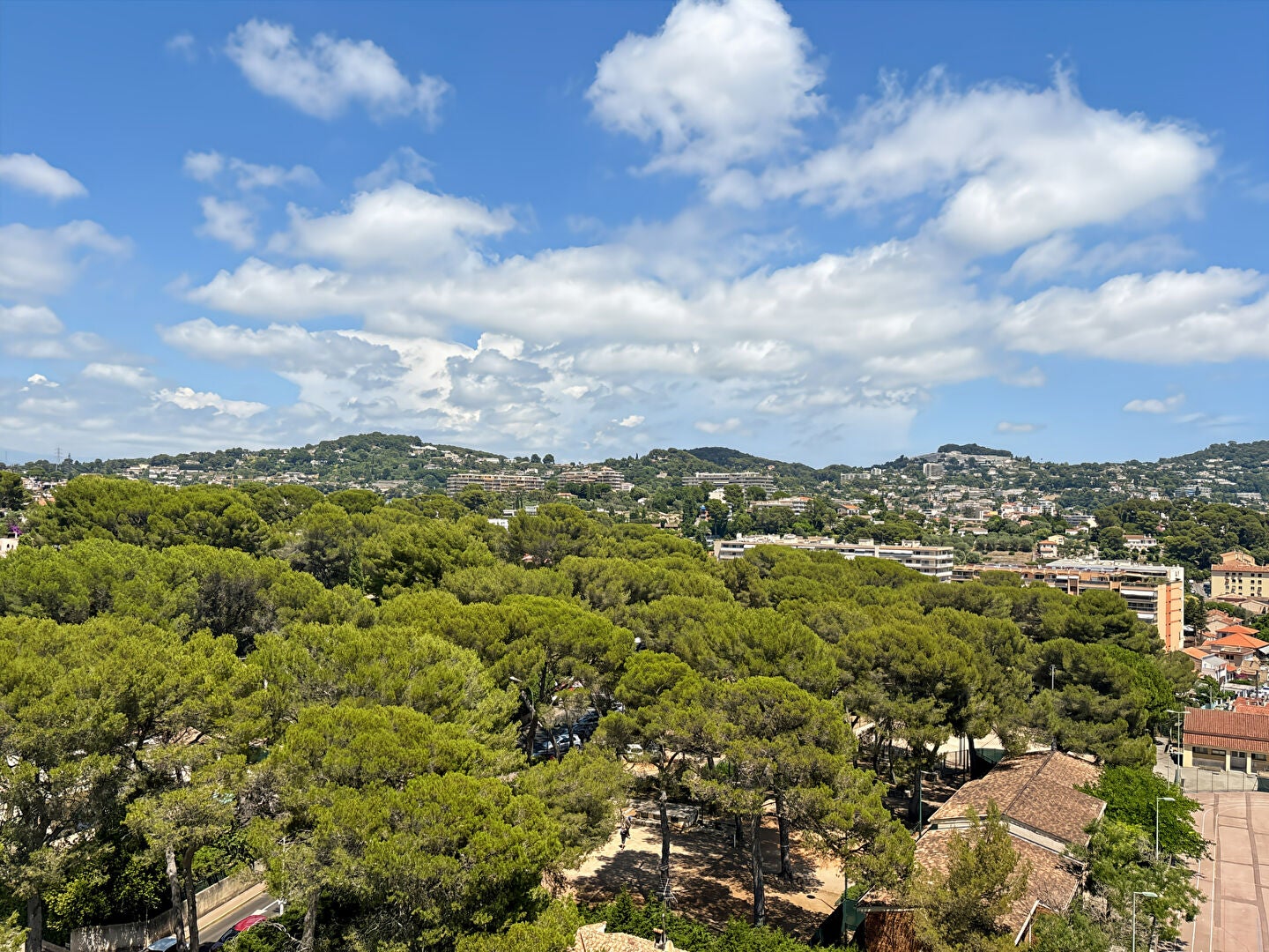 Appartement Avenue Maurice Jeanpierre à Le Cannet