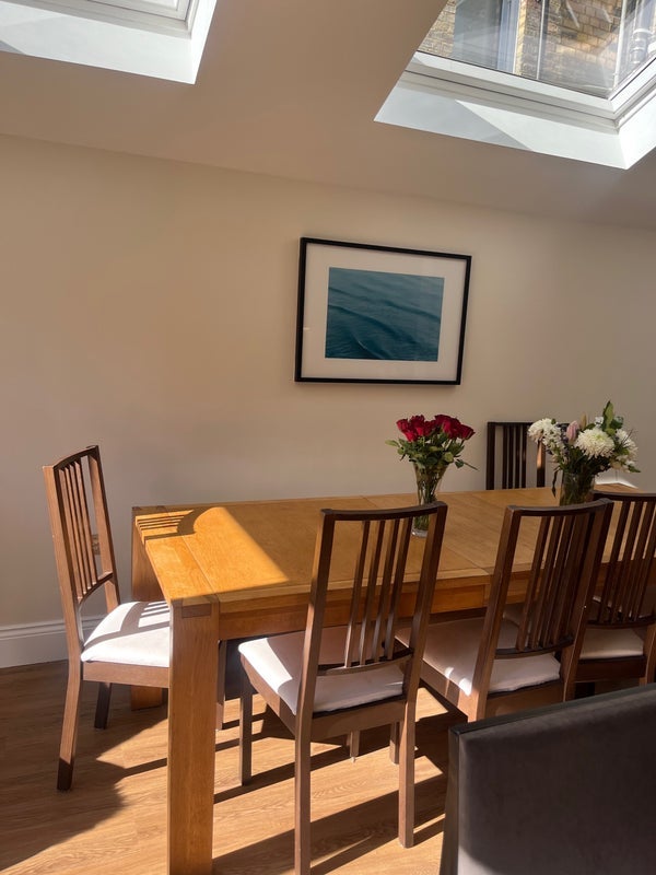 Room Downton Avenue in Greater London