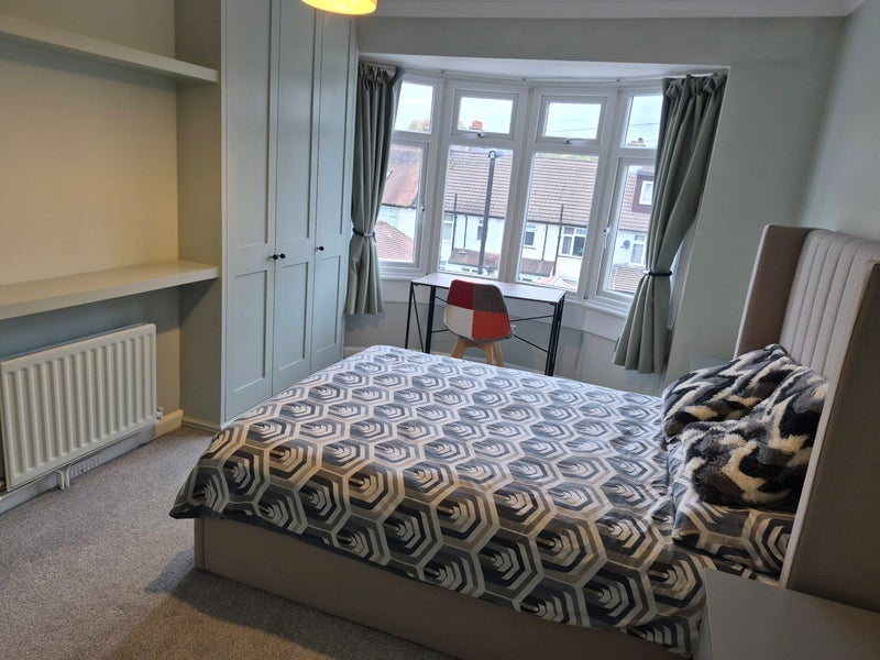 Room Selsdon Avenue in Greater London
