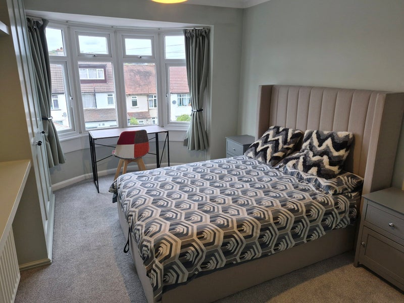 Room Selsdon Avenue in Greater London