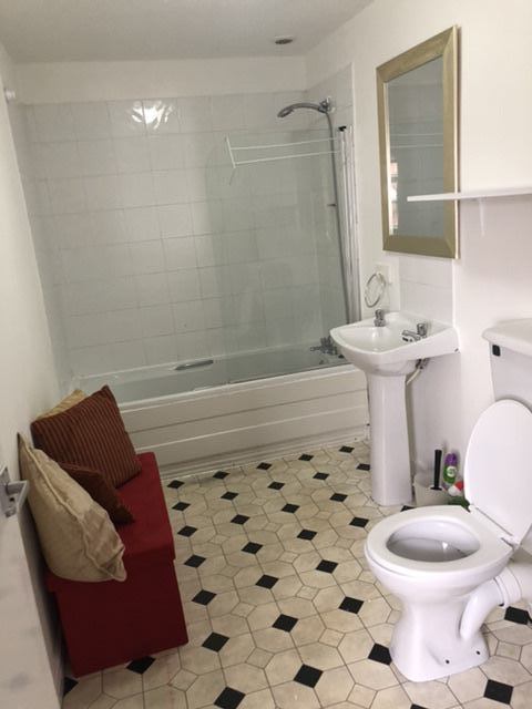 Room Infirmary Road in Sheffield