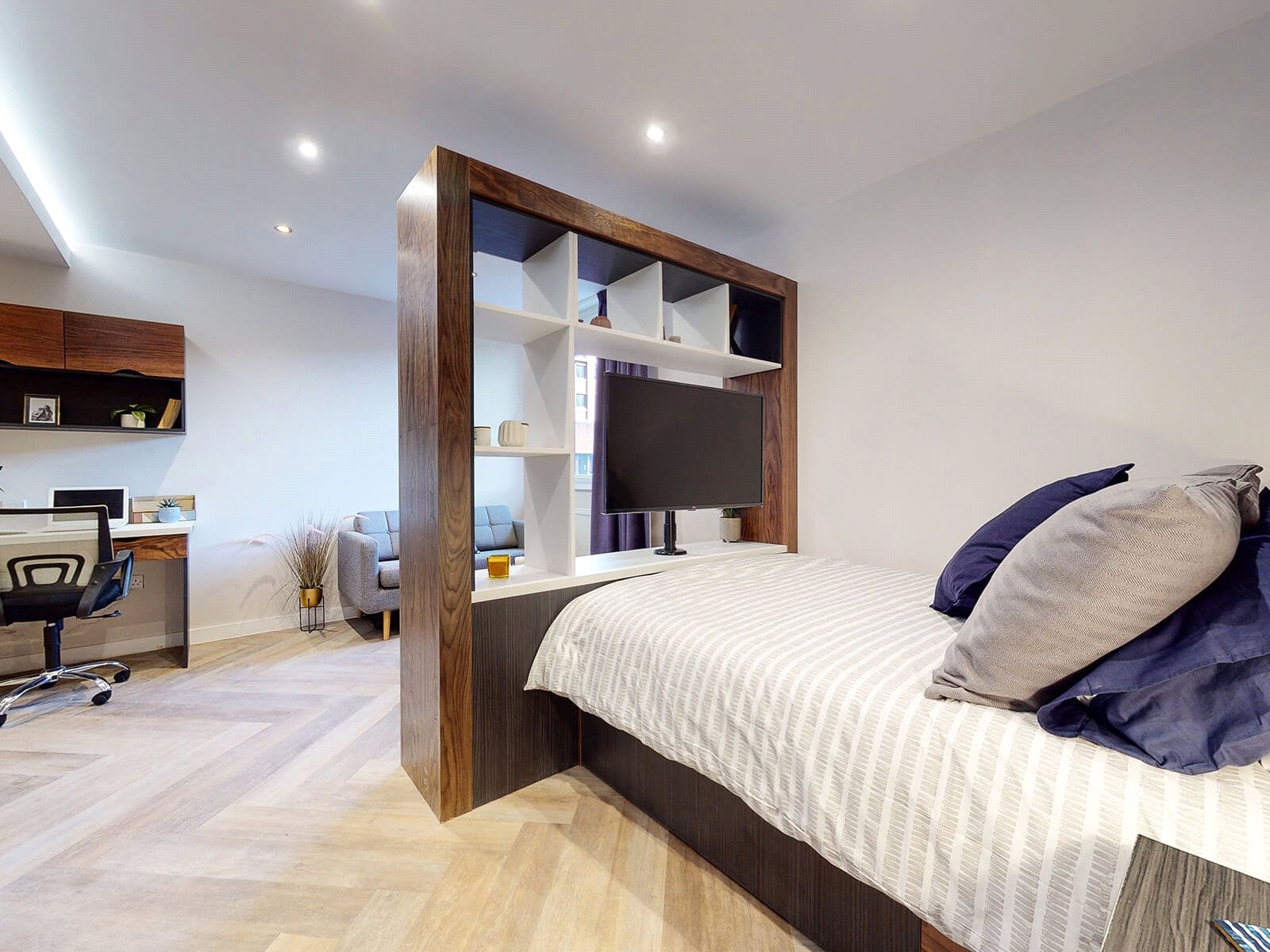 Flat Wade Lane in Leeds