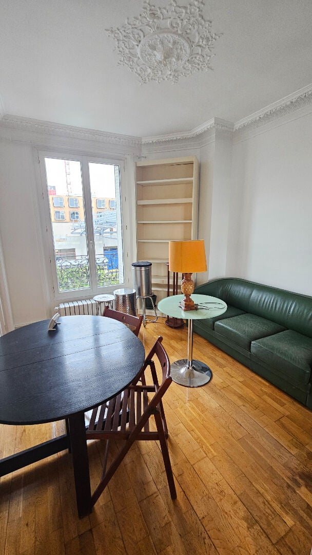 Appartement Allée d'Andrézieux à Paris