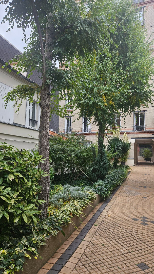 Appartement Allée d'Andrézieux à Paris