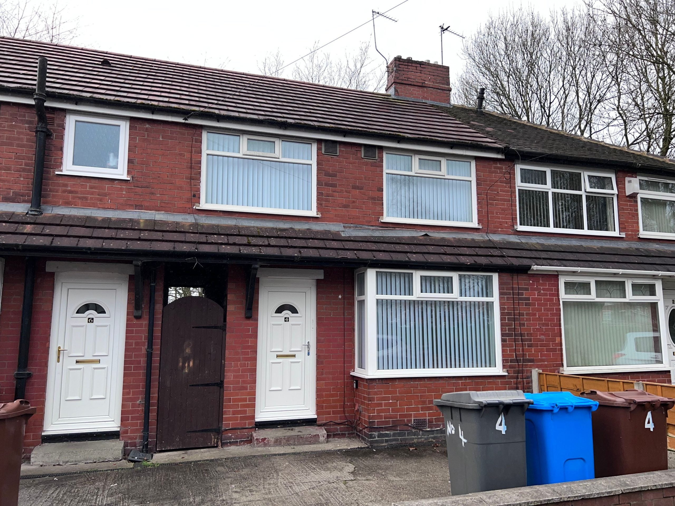 House Stirling Road in Chadderton