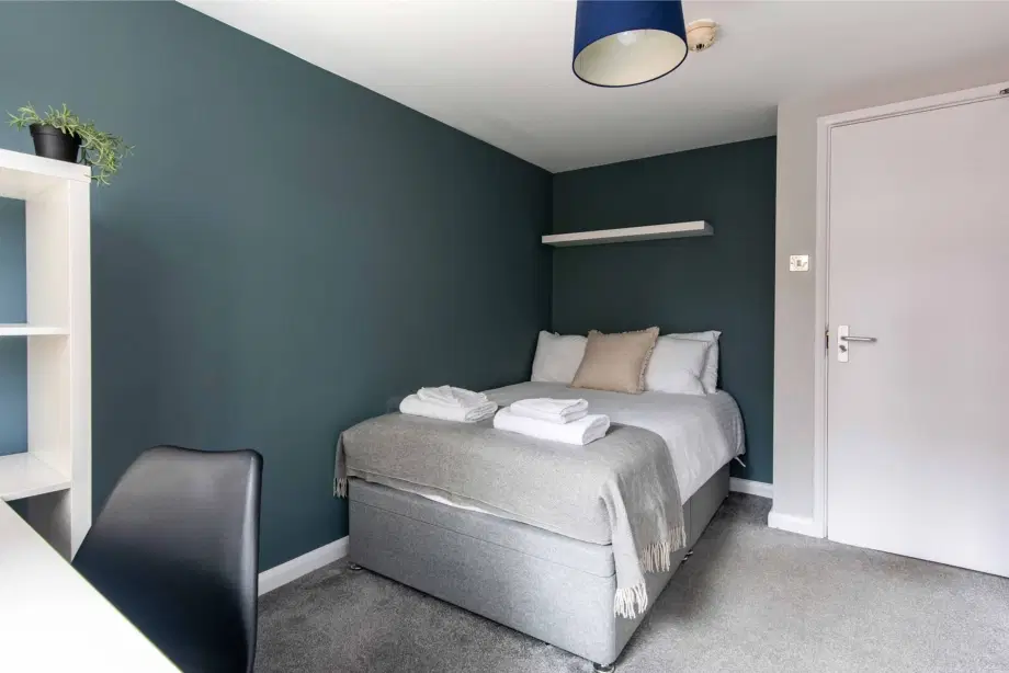 Room Malin Hill in Nottingham