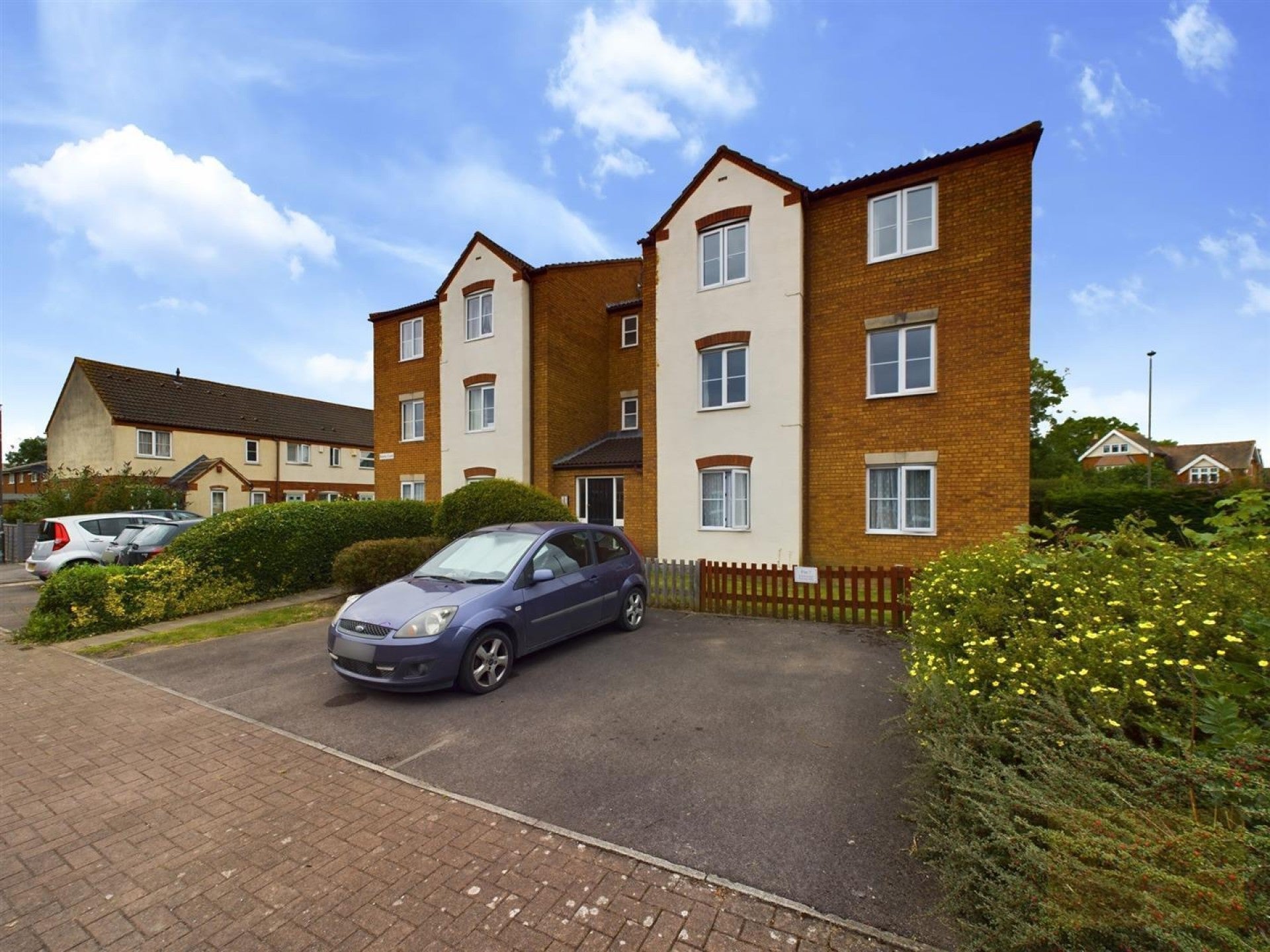 Flat Vervain Close in Churchdown