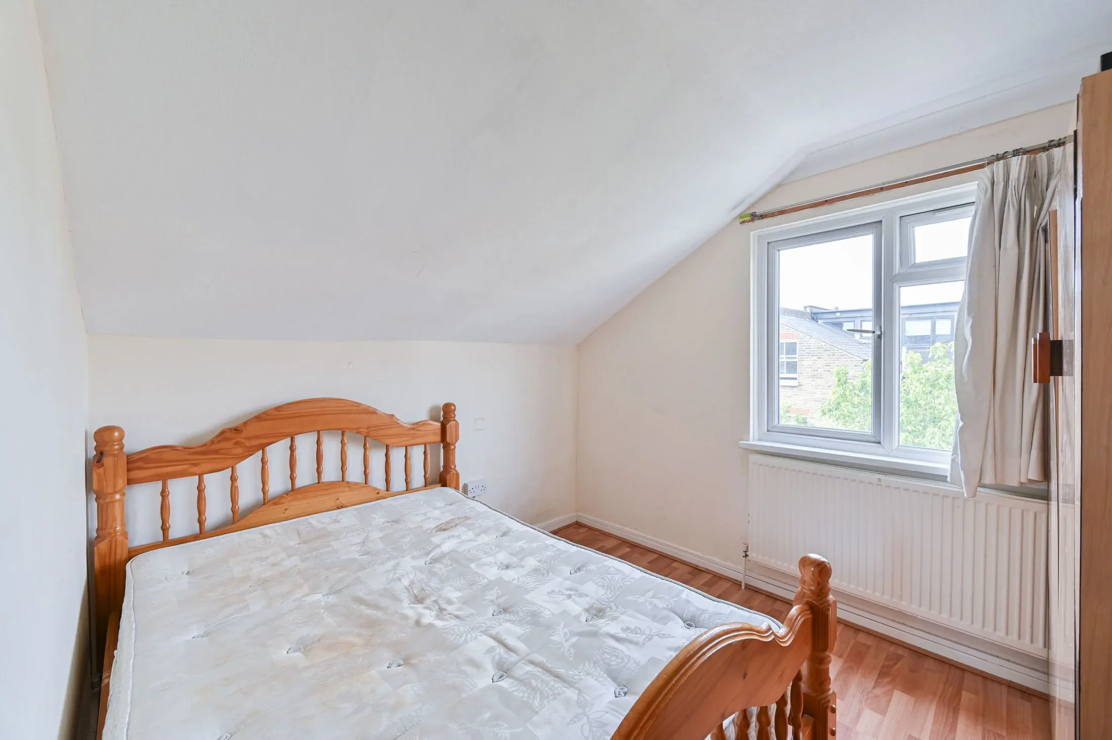 House Cathles Road in Greater London