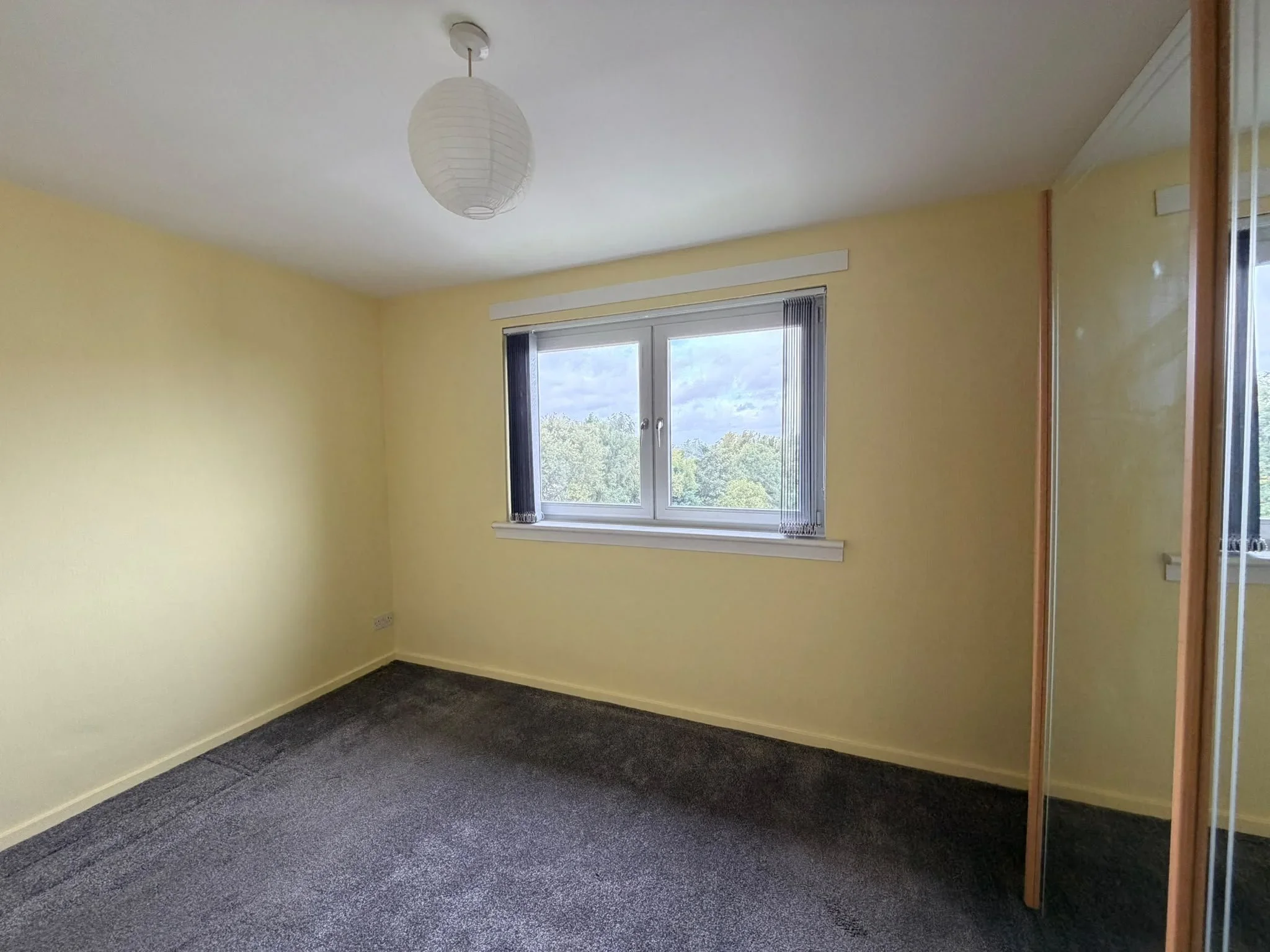 Flat Kirkbean Avenue in Rutherglen