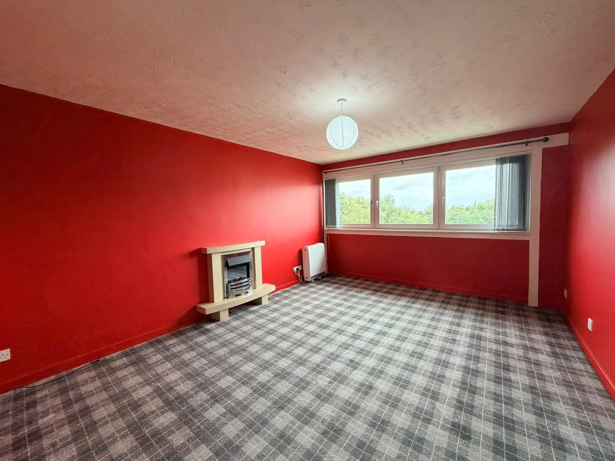 Flat Kirkbean Avenue in Rutherglen