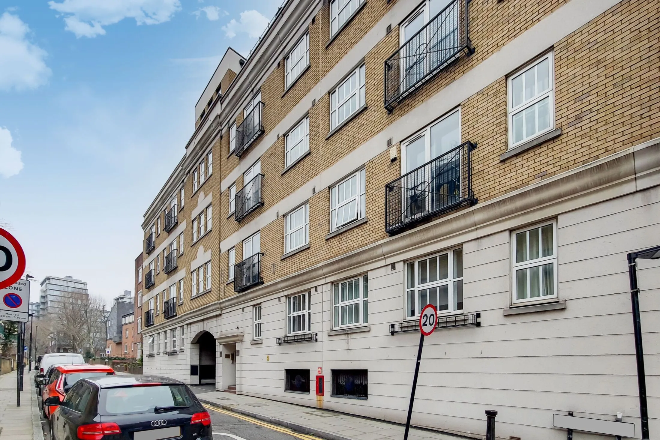 Flat East Smithfield in Greater London