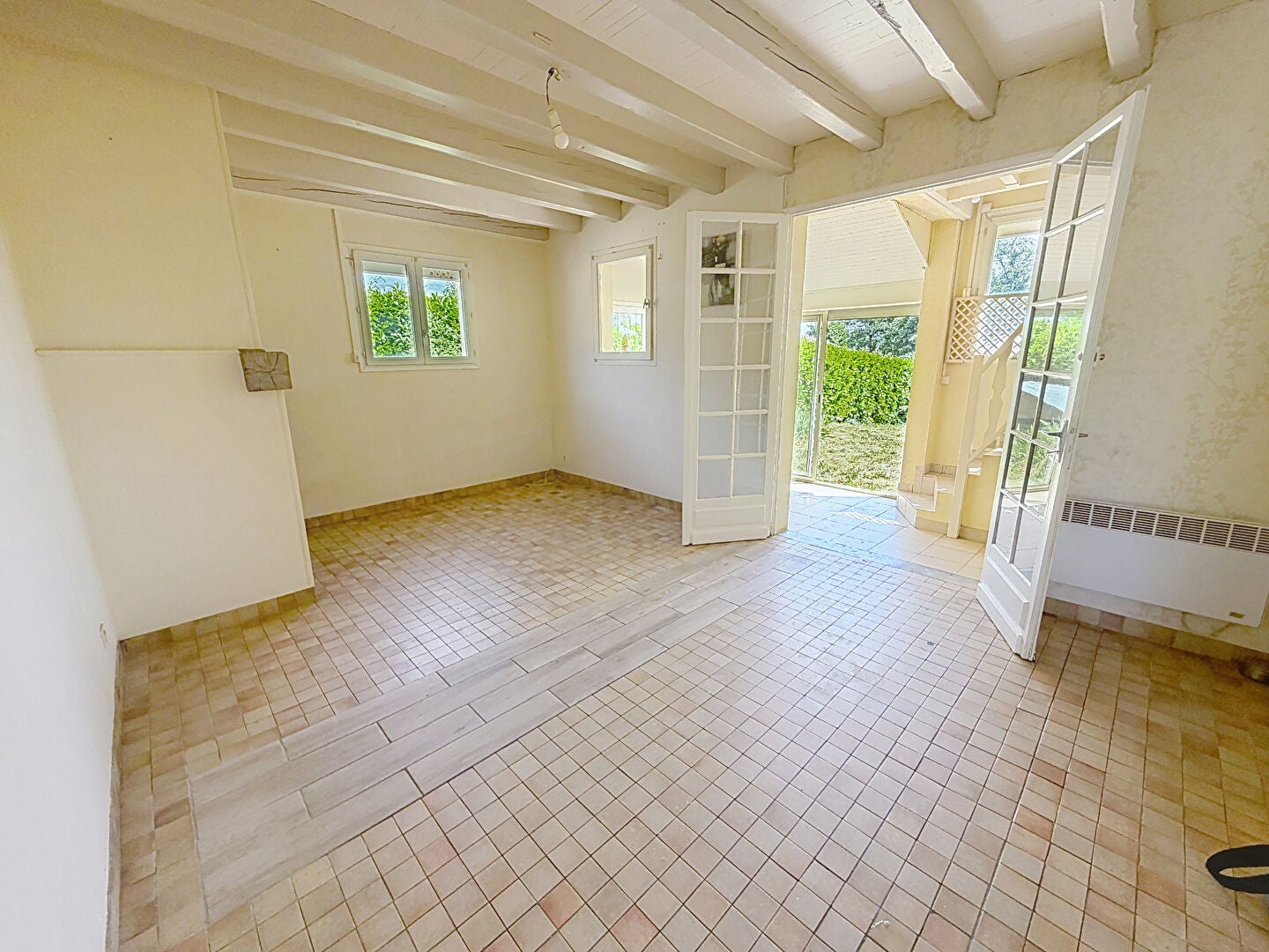 Maison Route des Oules à Puy-l'Évêque