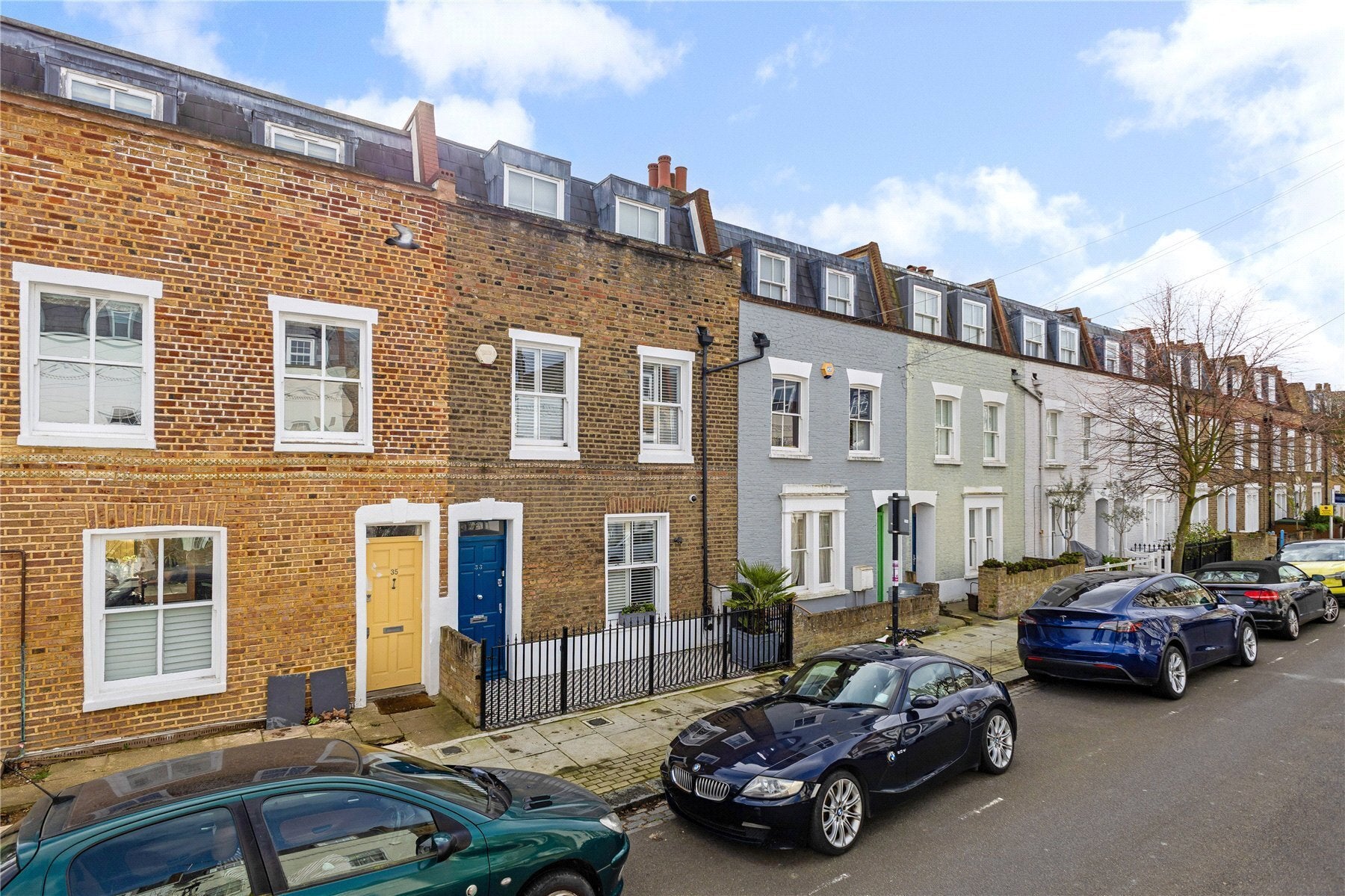House Knowsley Road in Greater London