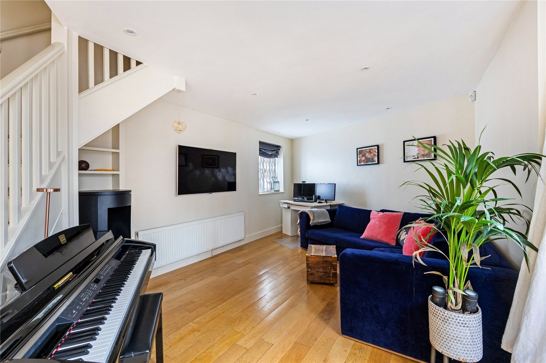 House Knowsley Road in Greater London
