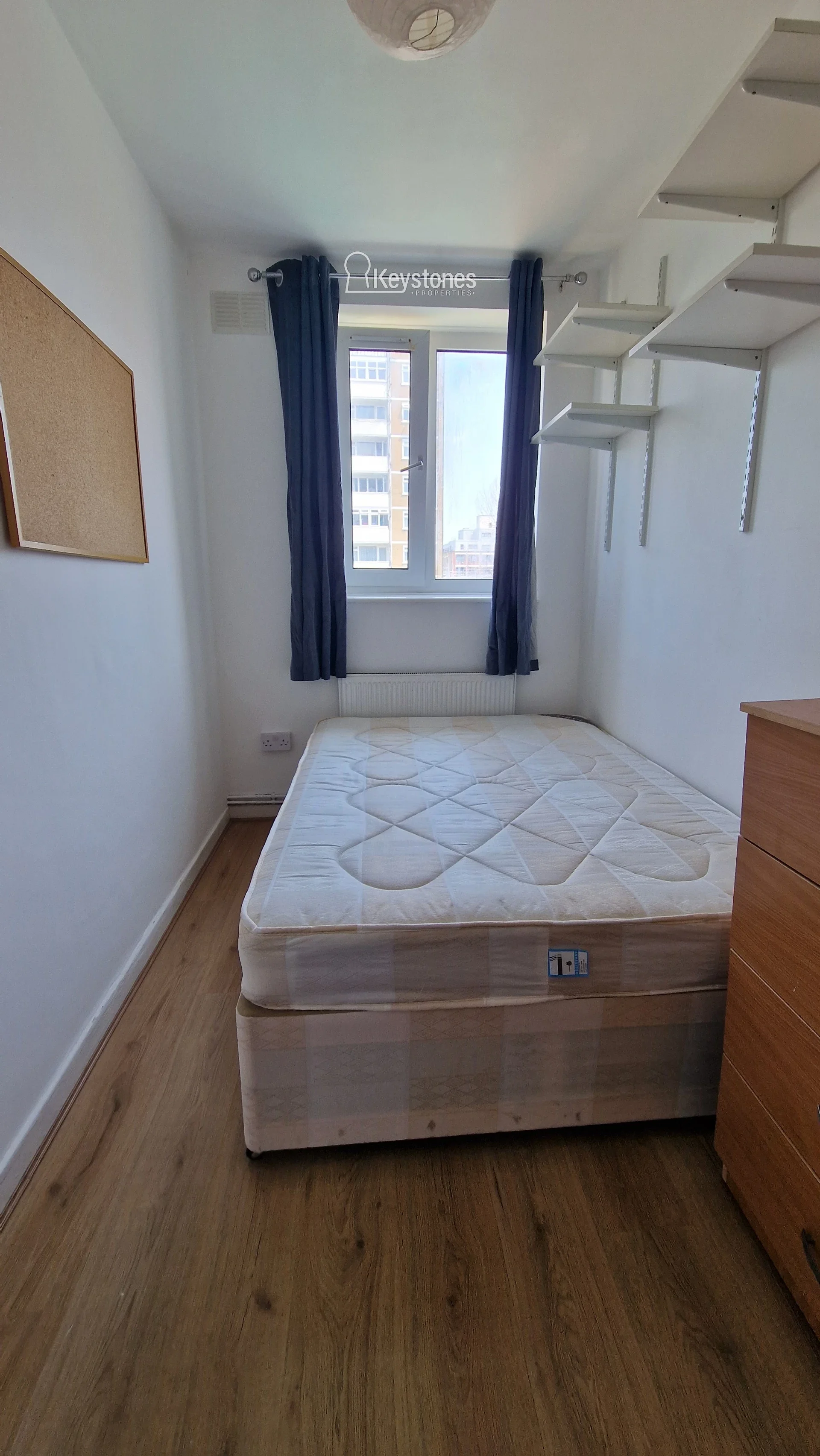 Room Canrobert Street in Greater London