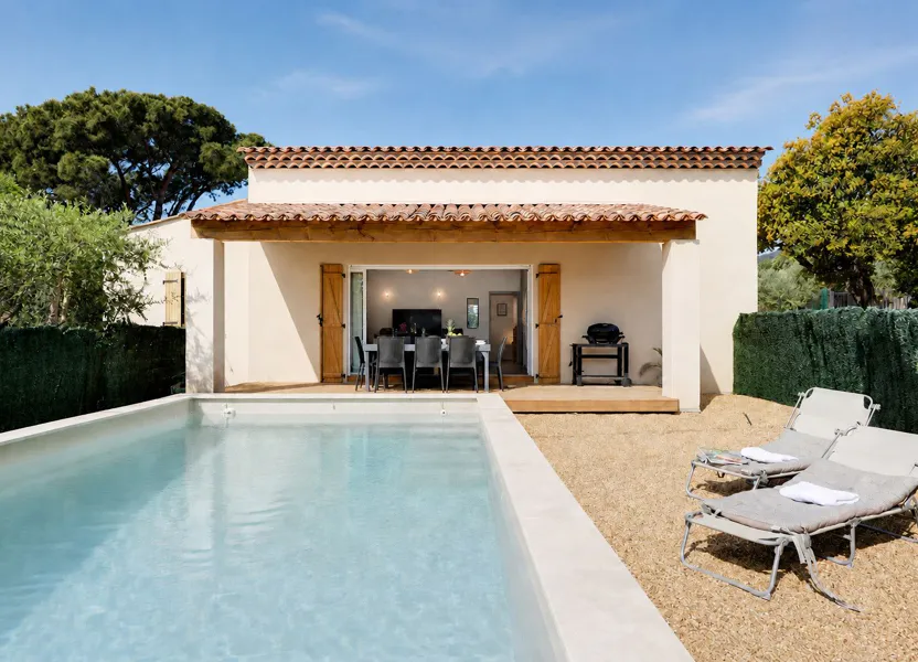 House Chemin de la Playe in Le Plan-de-la-Tour