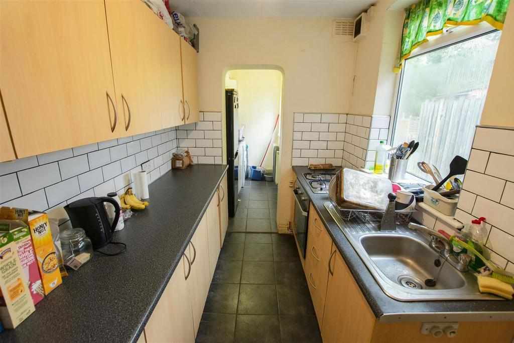 Flat Teignmouth Road in Birmingham