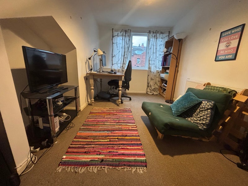 Room Monk Bridge Road in Leeds