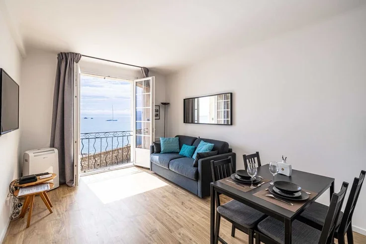 Appartement Promenade Jean Gismondi à Antibes