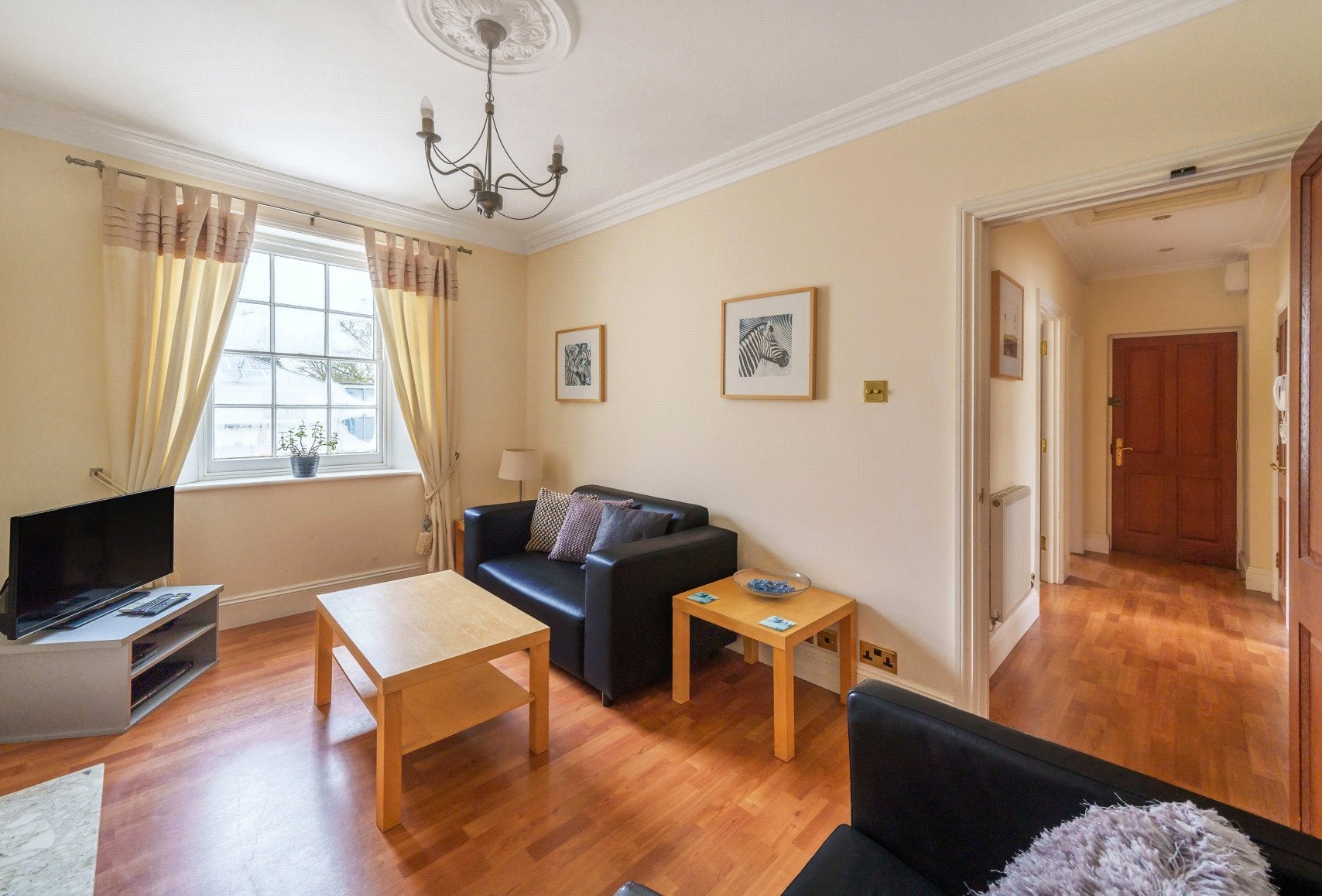 Flat Vittoria Walk in Cheltenham