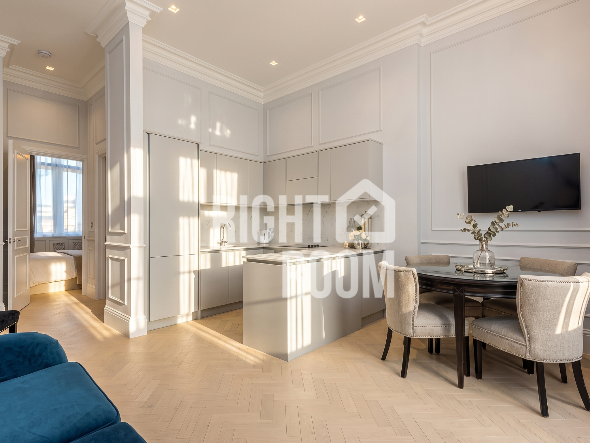 Flat Gloucester Gardens in City of Westminster