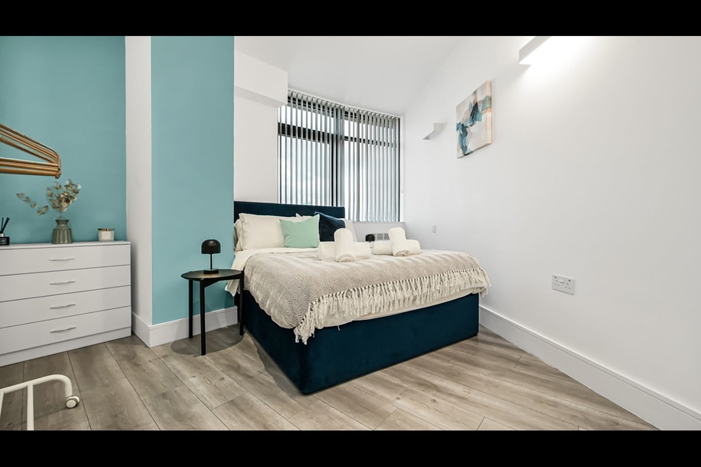 Flat Great West Road in Greater London