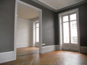 Flat Rue Affre in Nantes